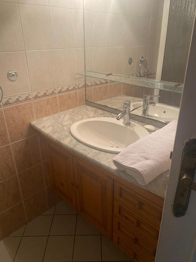 Chambre Cour Appartement Fontaine  Buitenkant foto